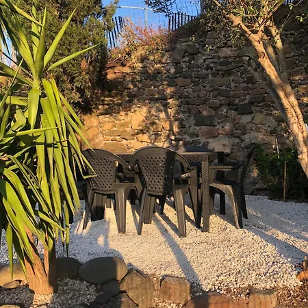 Mon Nid Aux Rochers דירה