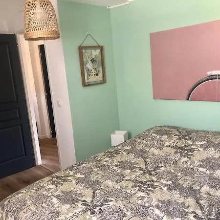 דירה Mon Nid Aux Rochers לה גארד