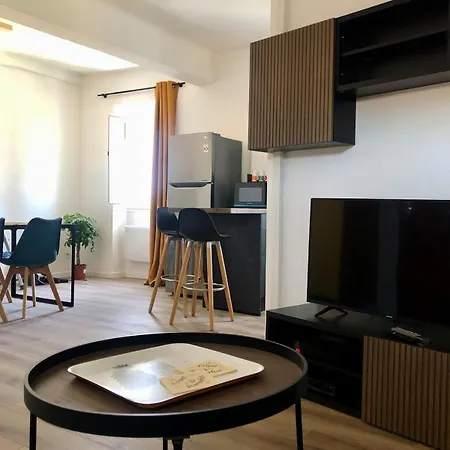 Mon Nid Aux Rochers Apartamento La Garde (Var)