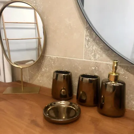 Apartamento Mon Nid Aux Rochers La Garde (Var)