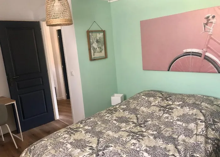 アパート Mon Nid Aux Rochers ラ・ギャルド